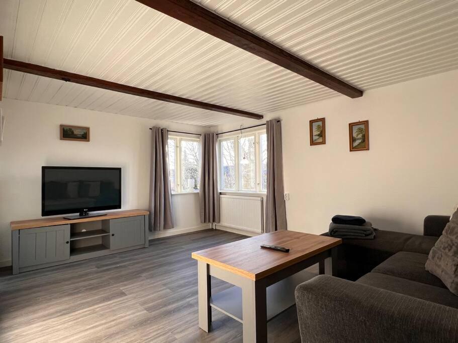 Lantlig Villa I Ljungbyhed Dış mekan fotoğraf