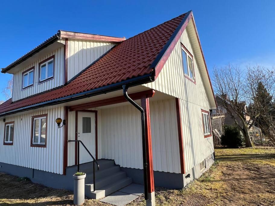 Lantlig Villa I Ljungbyhed Dış mekan fotoğraf